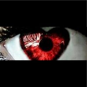 Meet your Posher, Claudia